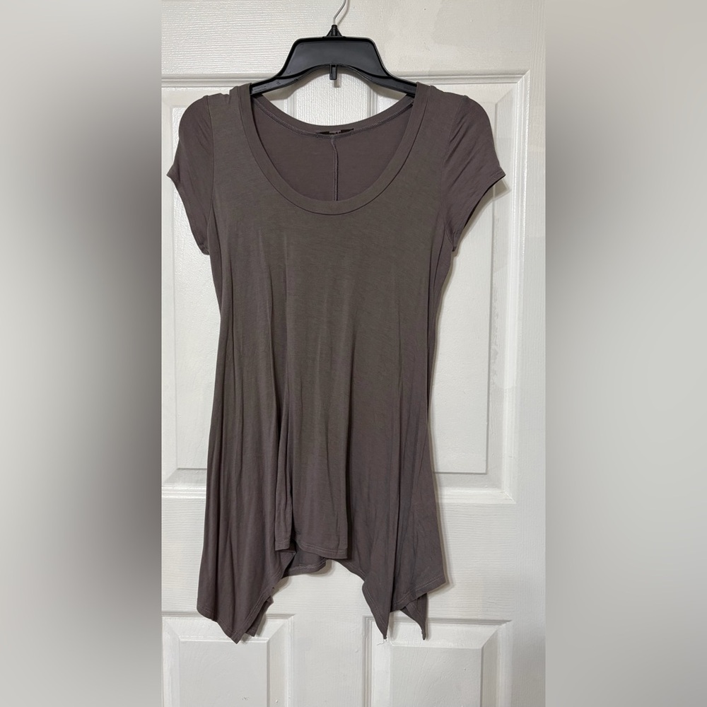 Soprano Women’s Charcoal Short Sleeve Tee